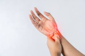 Read more about the article Common Causes of Wrist Pain and When to See a Hand Therapist